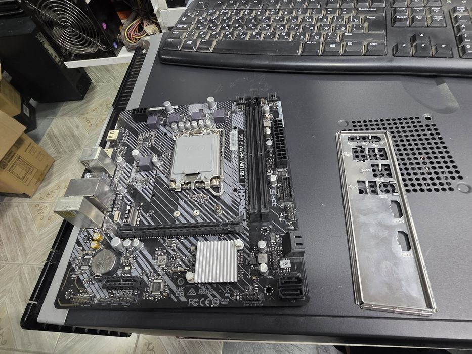 Asrock H610M-H2/M.2 D5