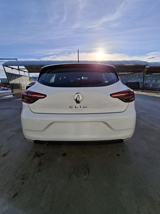 Renault Clio , 2021,benzina