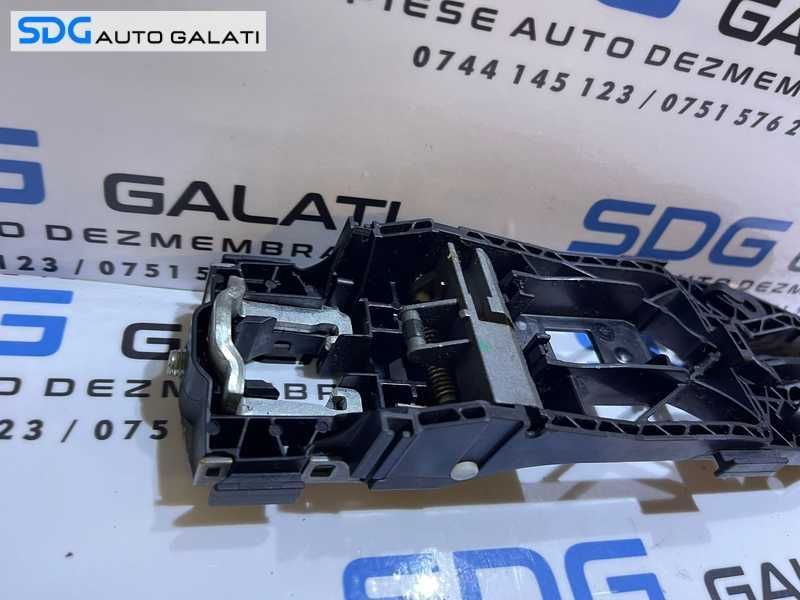 Suport Maner Interior Usa Portiera Dreapta Fata Seat Ateca 2016 - Prezent Cod 5N0837885H [M4780]