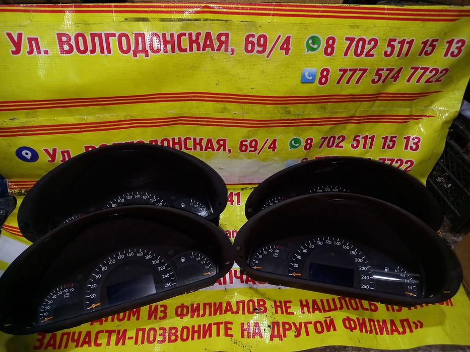 Щиток приборов на Мерседес W203