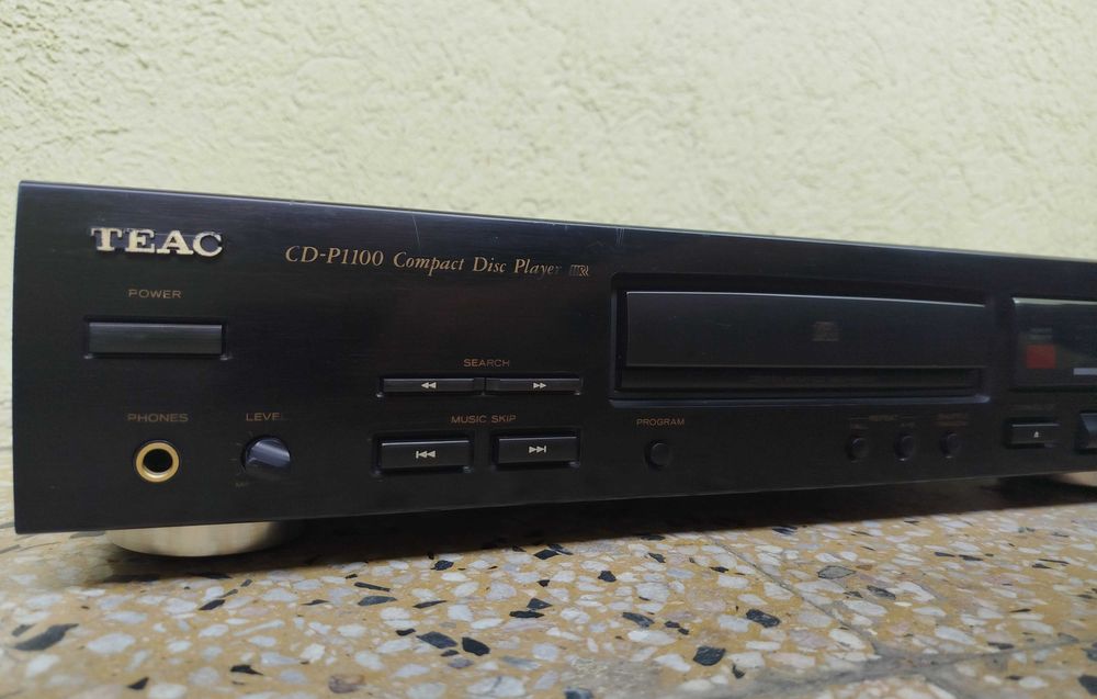 CD player TEAC CD-P1100