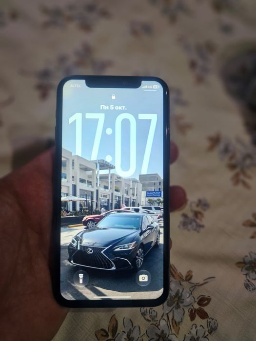 Айфон 11про в хорошнм состояний