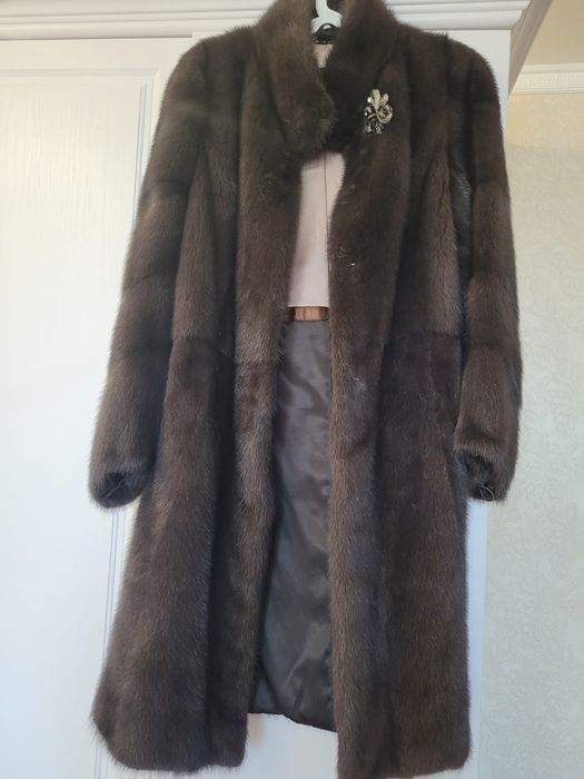 Продам норковкю шубу