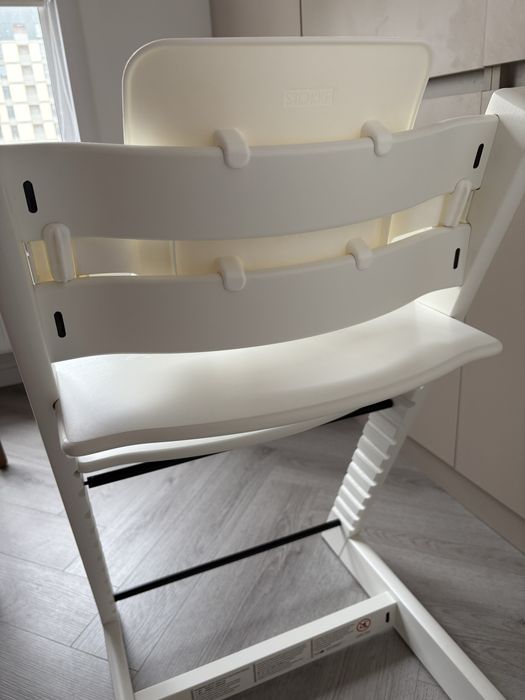 Продам стульчик stokke