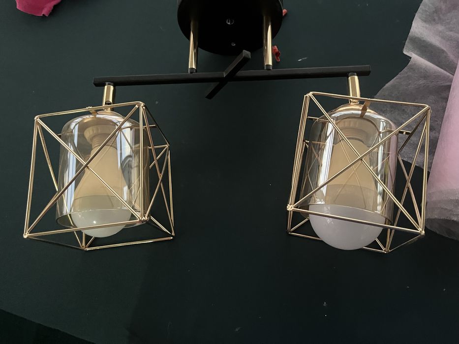 Люстра состояние новые