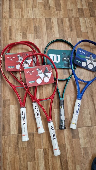 Rachete tenis modele 2026