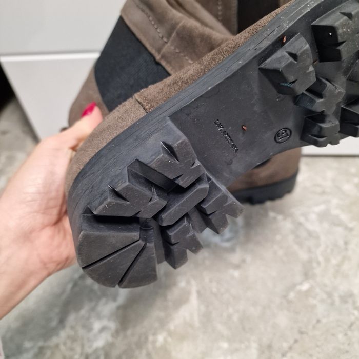 Cizme dama piele intoarsa