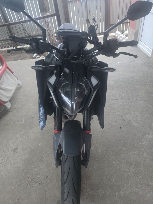 KTM Duke 390 2024