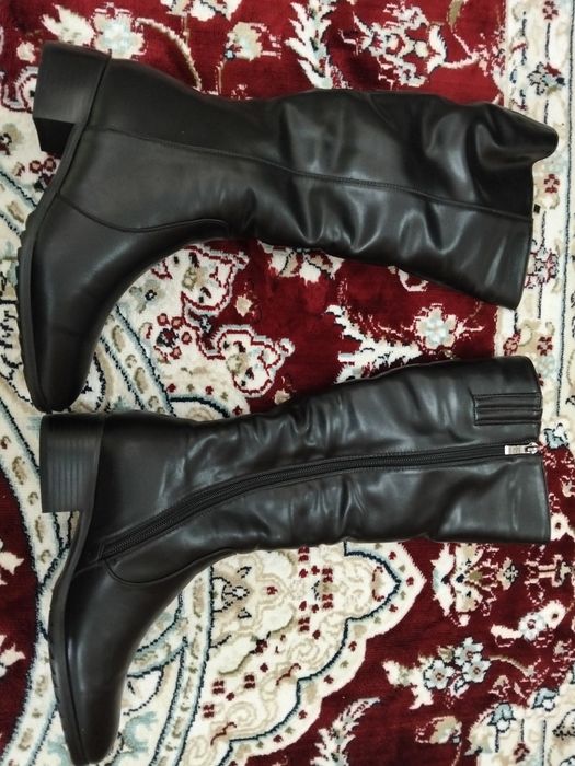 Зимняя сапоги женская