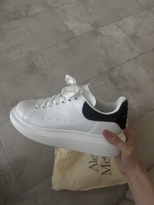 Adidasi Alexander Mcqueen
