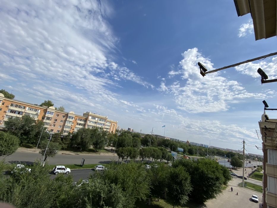 Ул. Газизы Жубановой, дом 50 ( центр города)  по часам/ сутки