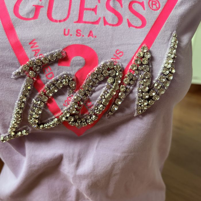 Тениска на Guess