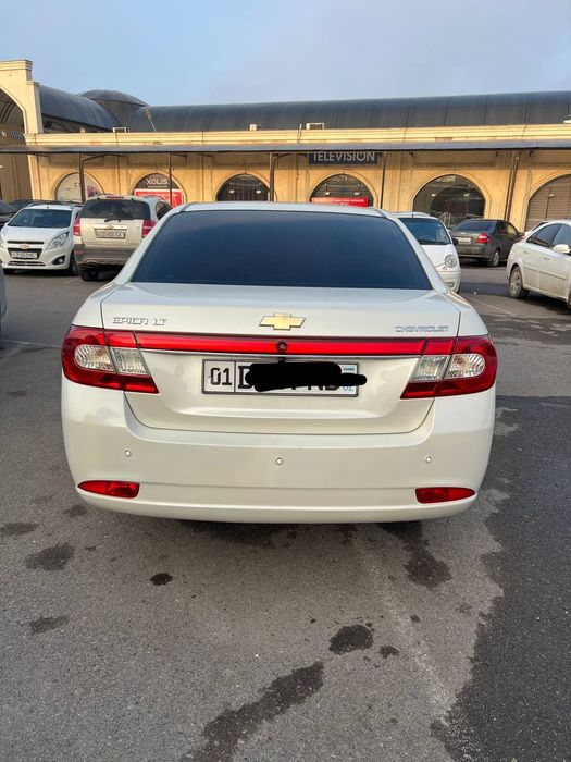 Epika 2011 chevrolet