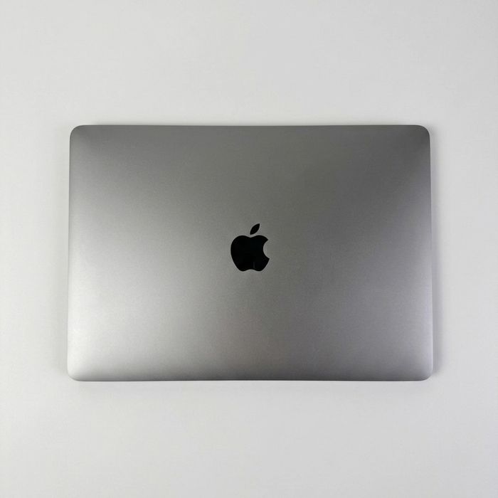 Macbook Air M1.