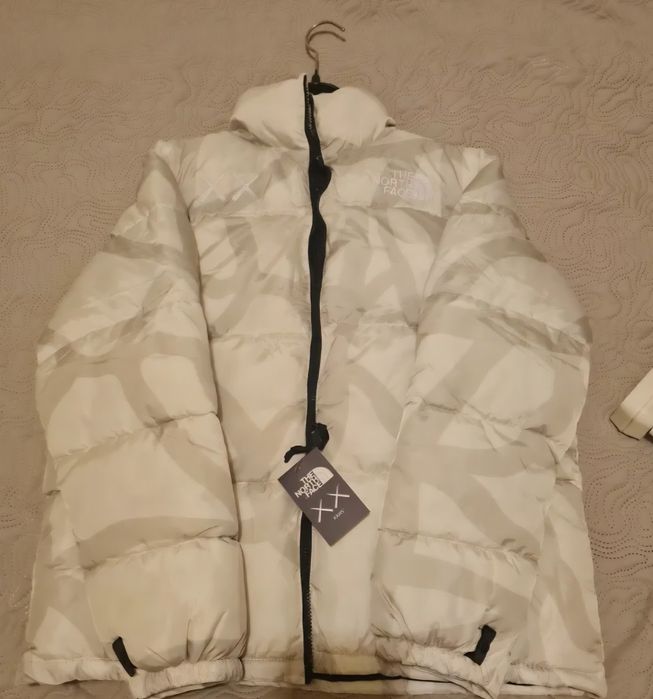 Geaca Tnf x Kaws