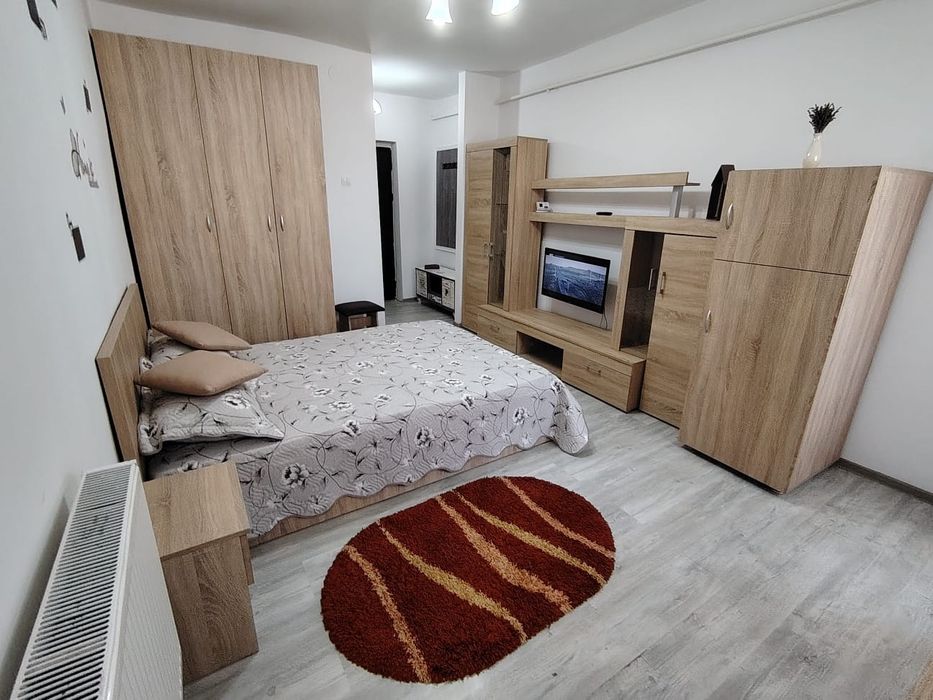 Inchiriez garsoniera lângă Liceul Sportiv,Zahana!