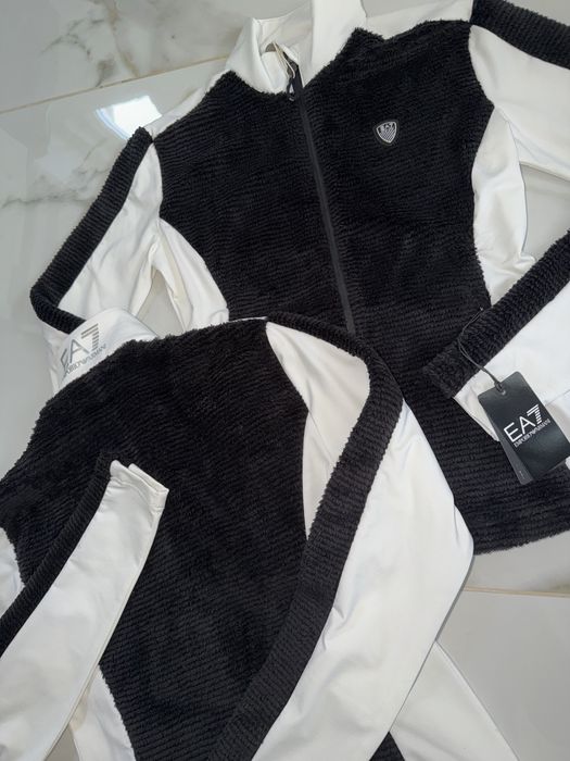 дамска термо блуза EA7 Armani суитчър поларено горнище блуза за ски