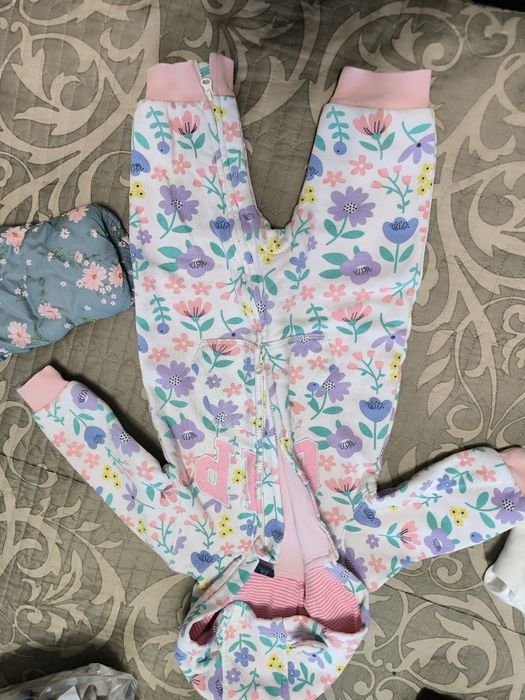 Продам комбинезон зимний