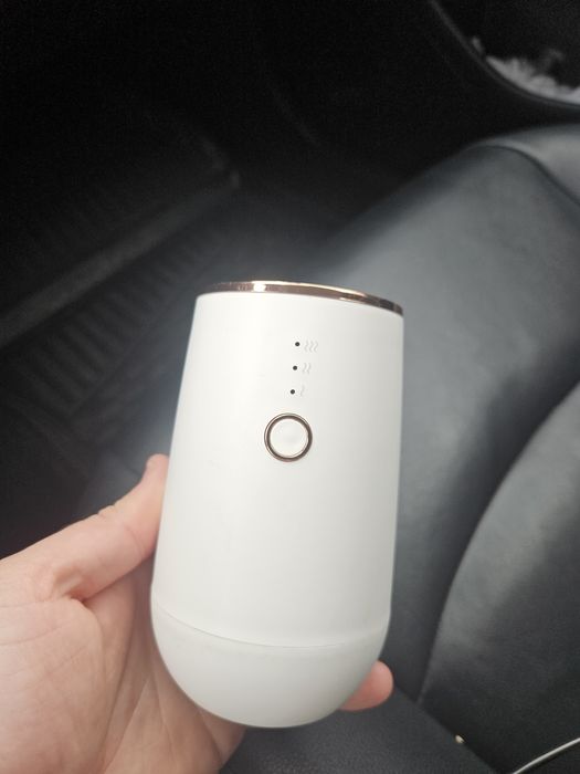 difuzor auto de aromaterapie reîncărcabil prin USB