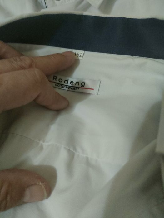 Продам школьные рубашки