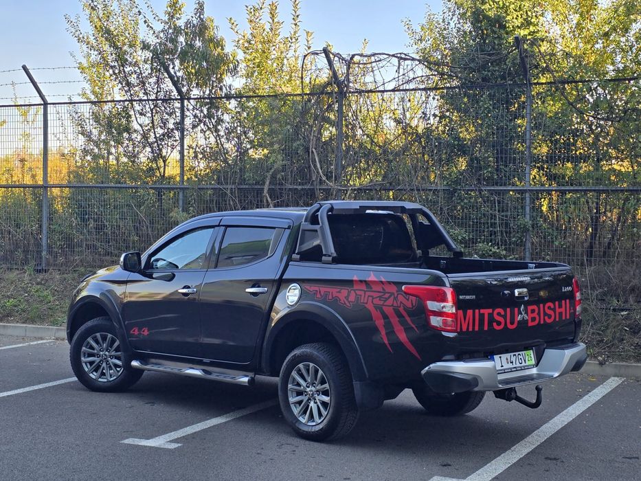 Mitsubishi L200 2016 Triton automat FullOption Import Germania