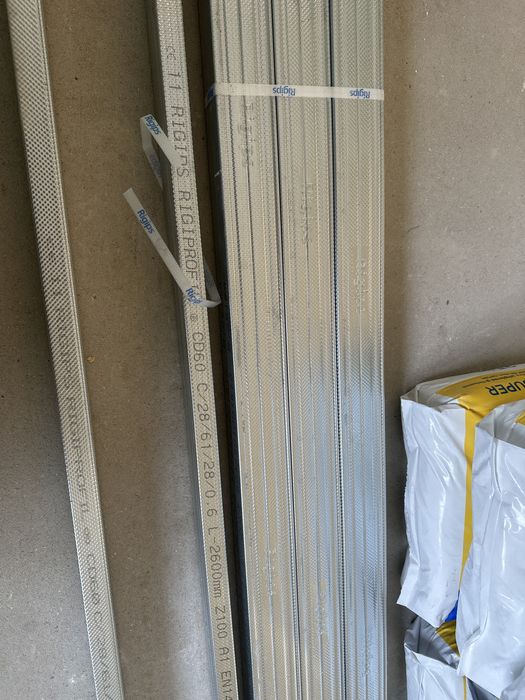 Profil rigips/ placă rigips