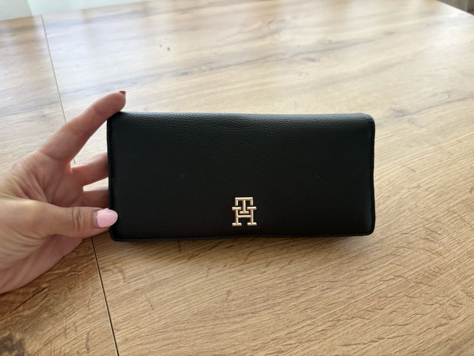 Портфейл Tommy Hilfiger
