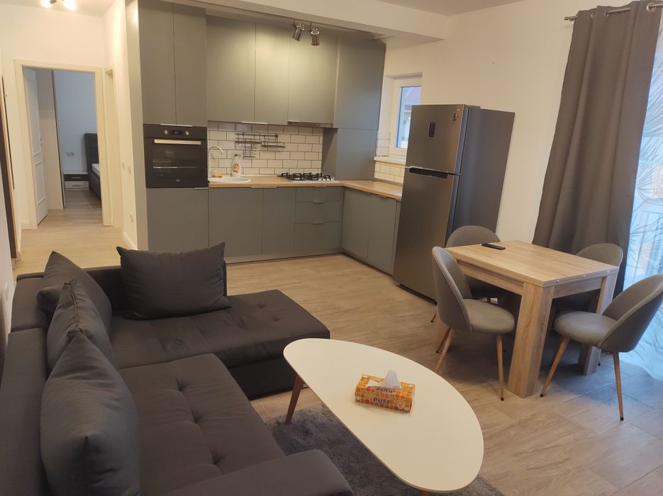 Proprietar închiriez apartament cu 2 camere