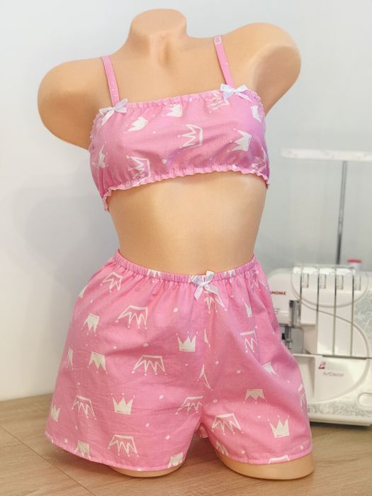 Двойка. 42размер. Топик пен шортик