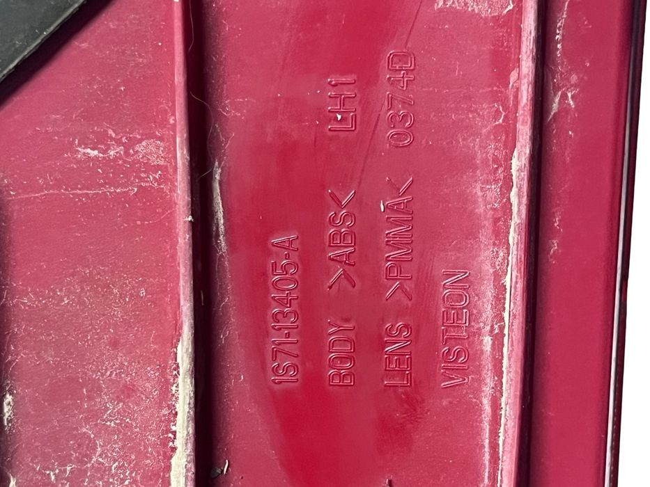 Lampa Spate / Stop Stanga Ford Mondeo Iii B5Y 2000 - 2007 187113405A