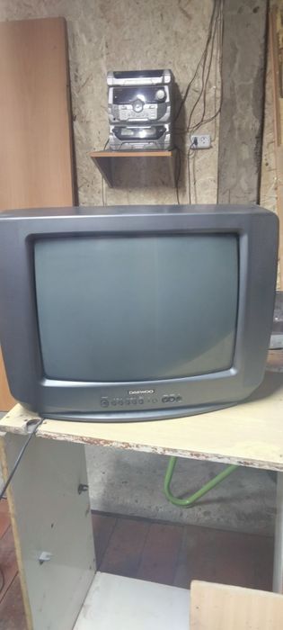 Продам телевизор samsung в рабочем состоянии