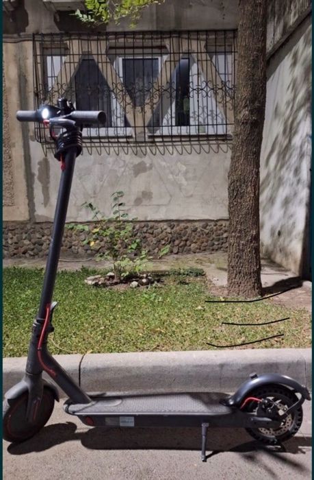 Электросамокат Xiaomi M365 Pro