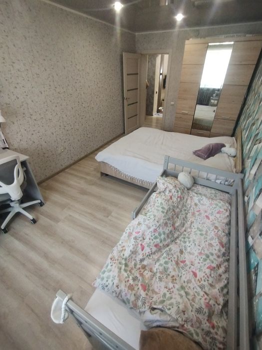 Продам  квартиру на защите