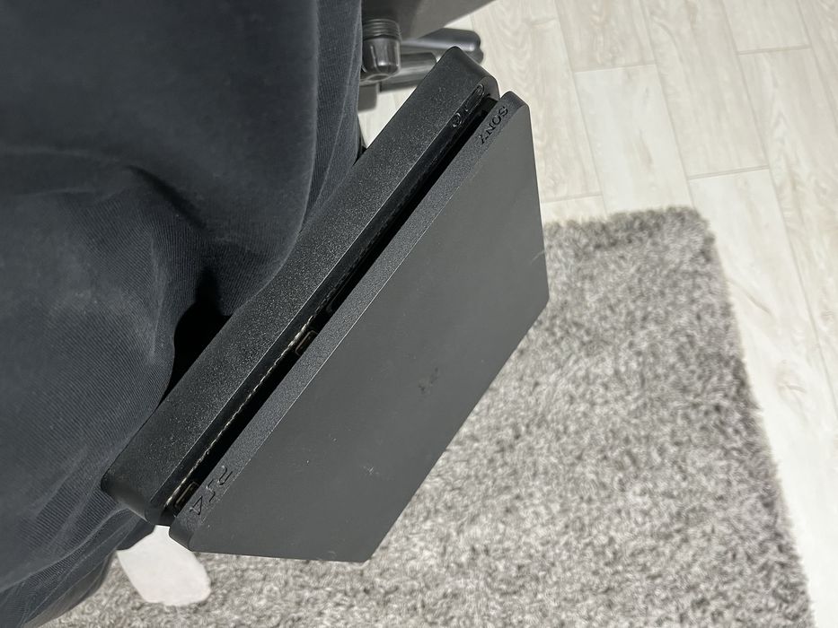 Playstation 4 SLIM PS4
