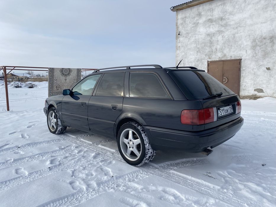 Продам Ауди 100 с4 универсал полный привод quattro