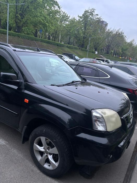 Nissan X-trail 2.5 сатылады