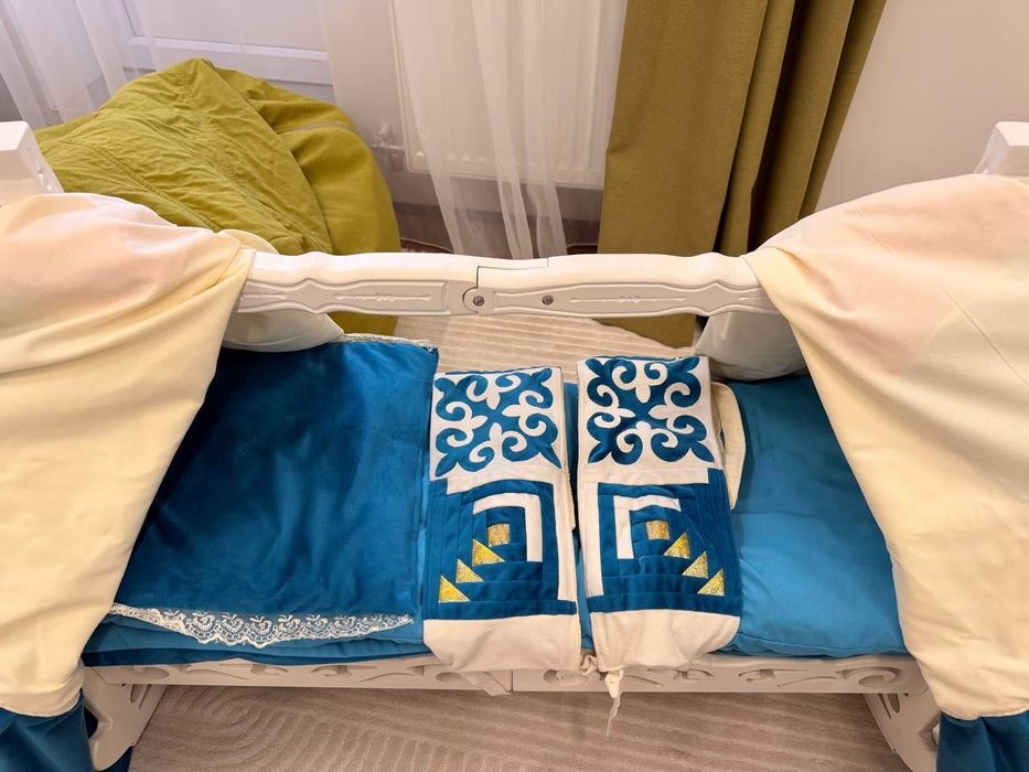 Бесік, колыбельная