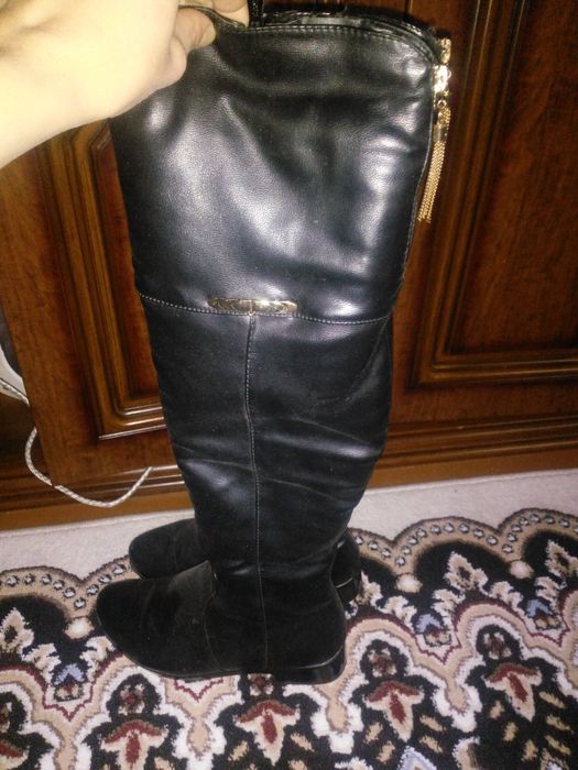 40razmer Ayollar oyoq kiyimi