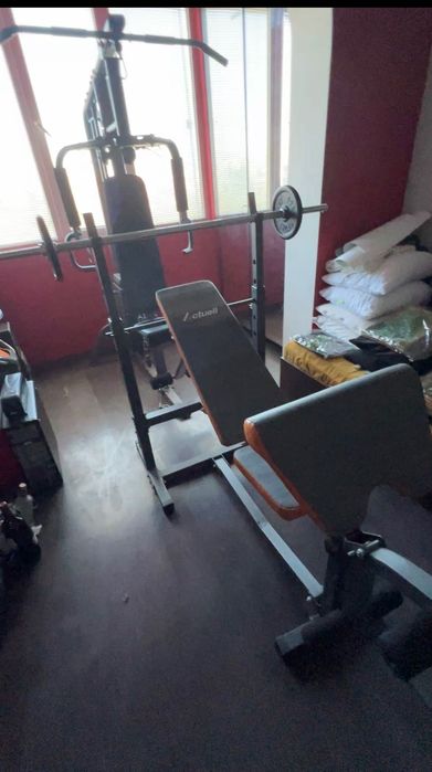 Лежанка със щанги