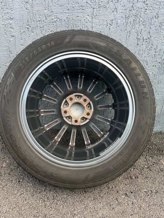 Продам р 16 резину с дисками мерседес