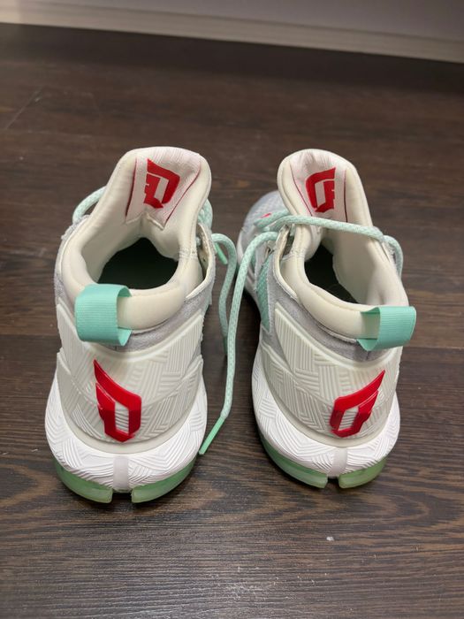 Adidasi originali in cutie