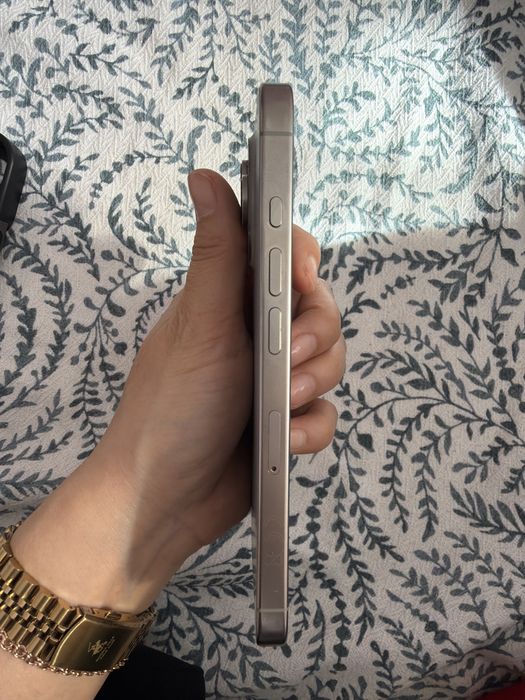 Продам Айфон 16 Про