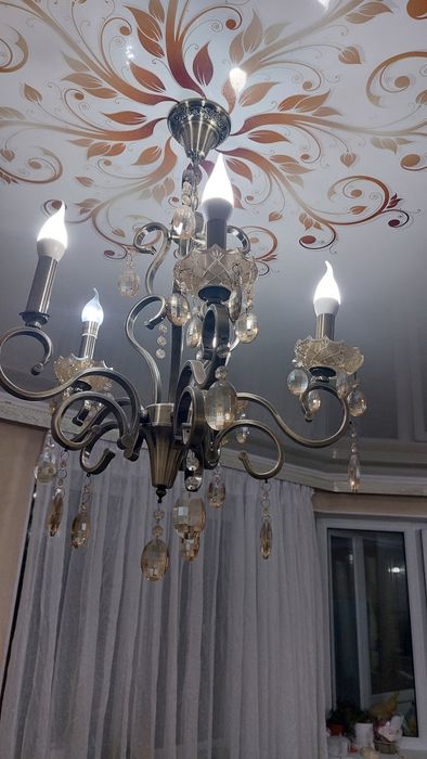 ЛЮСТРА. Продам люстры