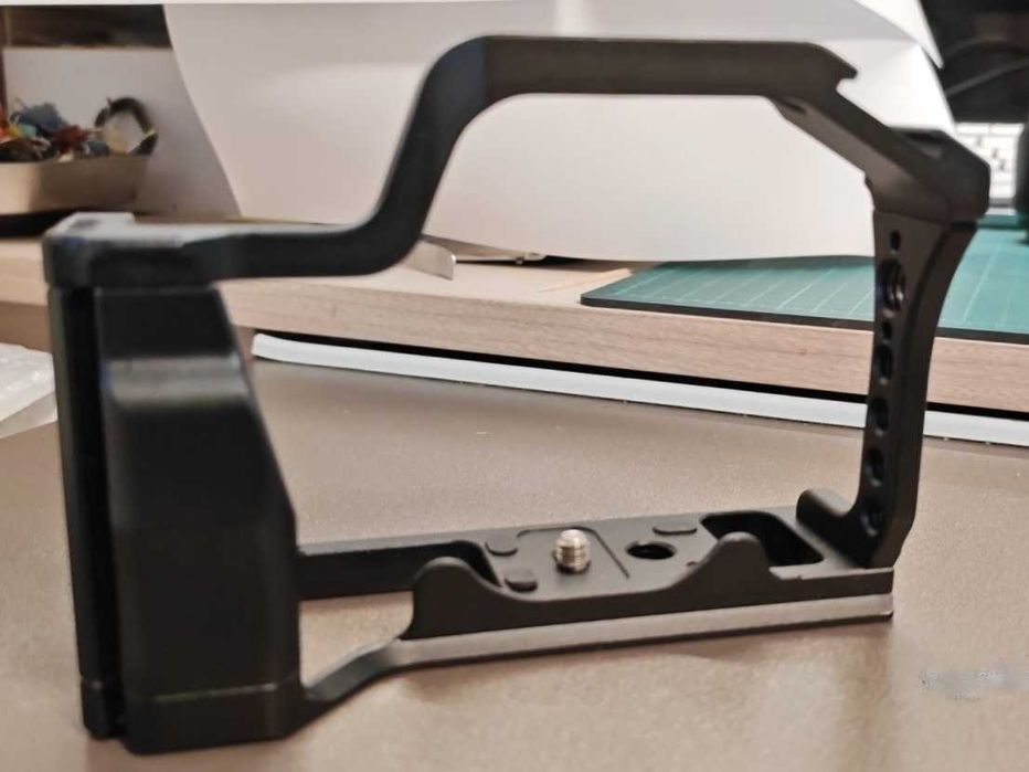 Canon M50 KIT cu obiectiv 18–150mm + accesorii