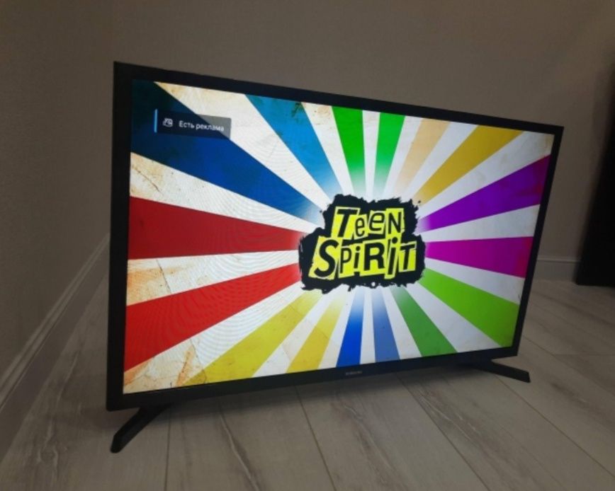 Samsung led Smart 81 см