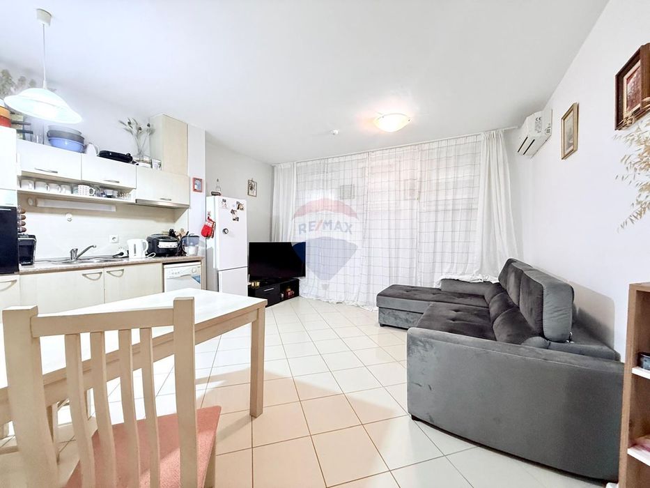 Продава се Двустаен апартамент в с. Рогачево, Област Добрич - 51 кв.м за 981 €/кв.м - Снимка #7