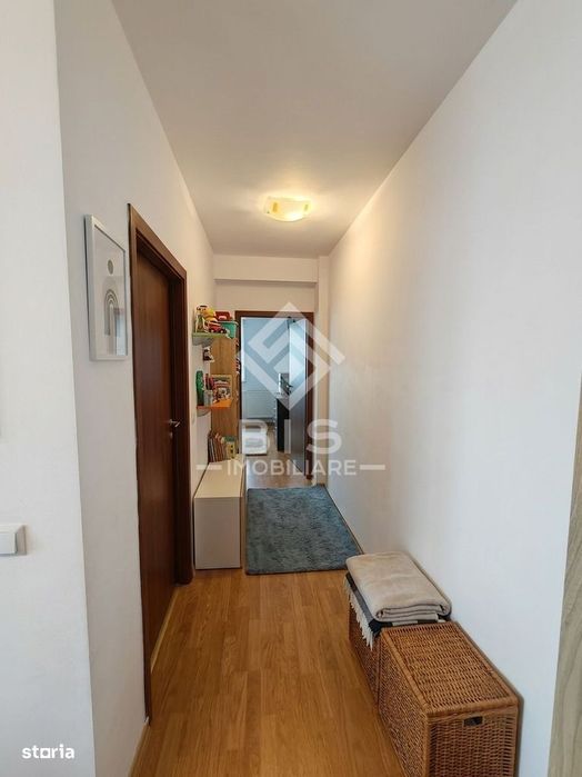 Apartament spațios cu 3 camere, 2 balcoane -  Libertăți