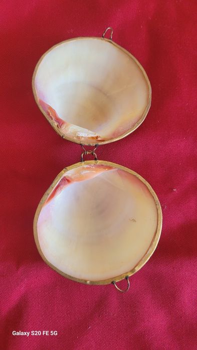 Декоративна винтидж кутия за бижута  от мида