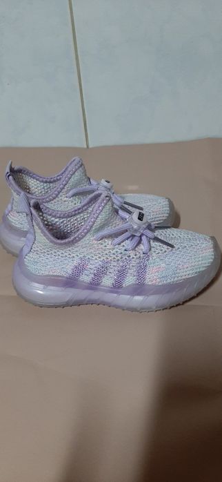 Девочковая детская обувь.