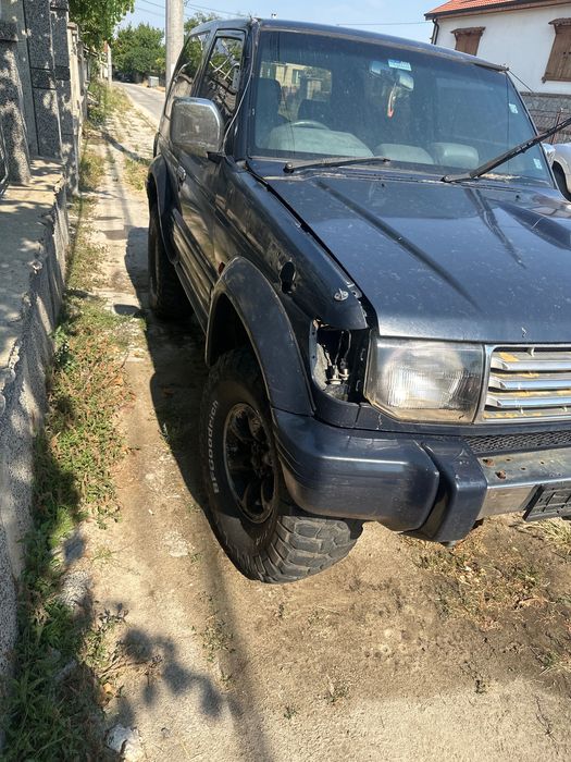 Продава се на части